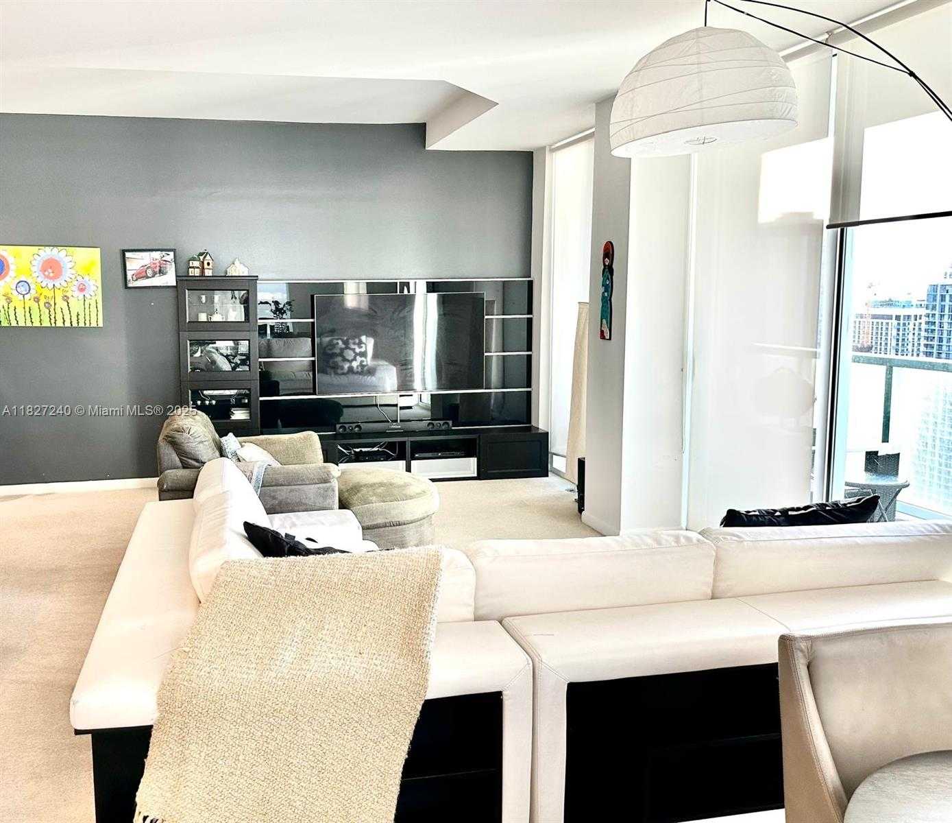 Small Image of 253 NORTH EAST 2ND ST #3903, Miami Number 3