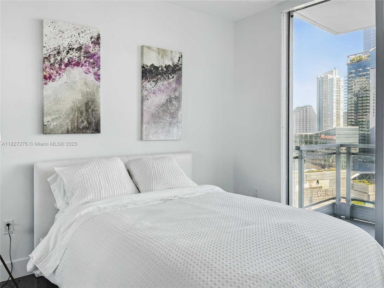 Small Image of 92 SOUTH WEST 3RD ST #2602, Miami Number 10