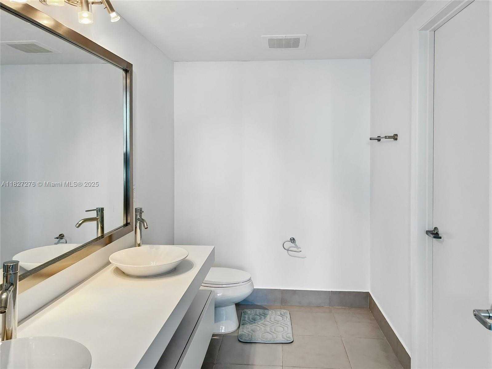 Small Image of 92 SOUTH WEST 3RD ST #2602, Miami Number 13