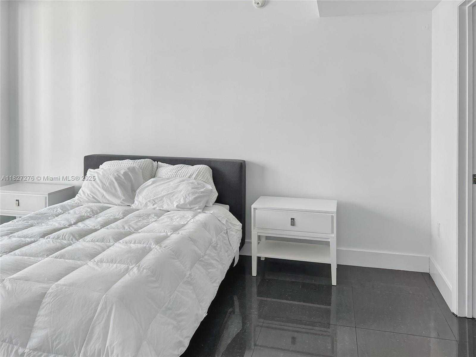 Small Image of 92 SOUTH WEST 3RD ST #2602, Miami Number 3