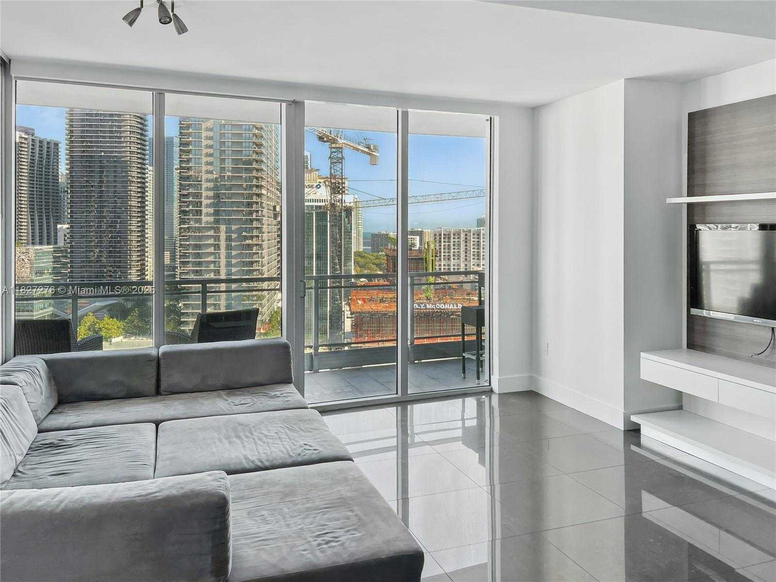 Small Image of 92 SOUTH WEST 3RD ST #2602, Miami Number 5