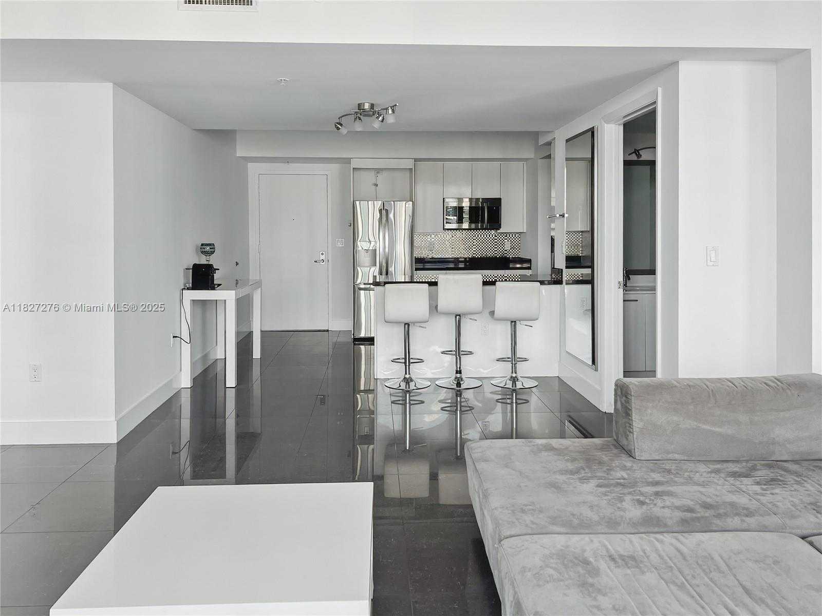 Small Image of 92 SOUTH WEST 3RD ST #2602, Miami Number 6