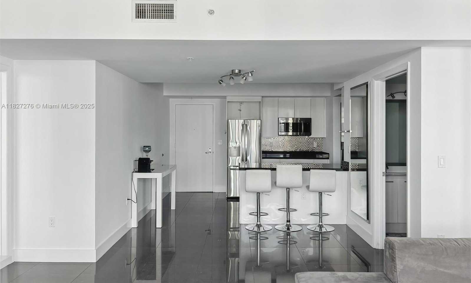 Small Image of 92 SOUTH WEST 3RD ST #2602, Miami Number 7
