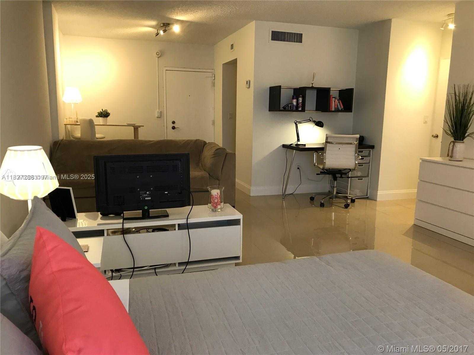 Small Image of 800 WEST AVE #805, Miami Beach Number 10