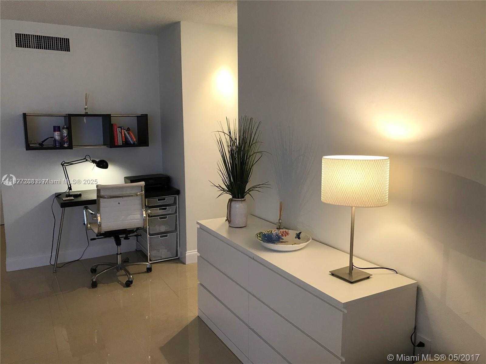 Small Image of 800 WEST AVE #805, Miami Beach Number 12
