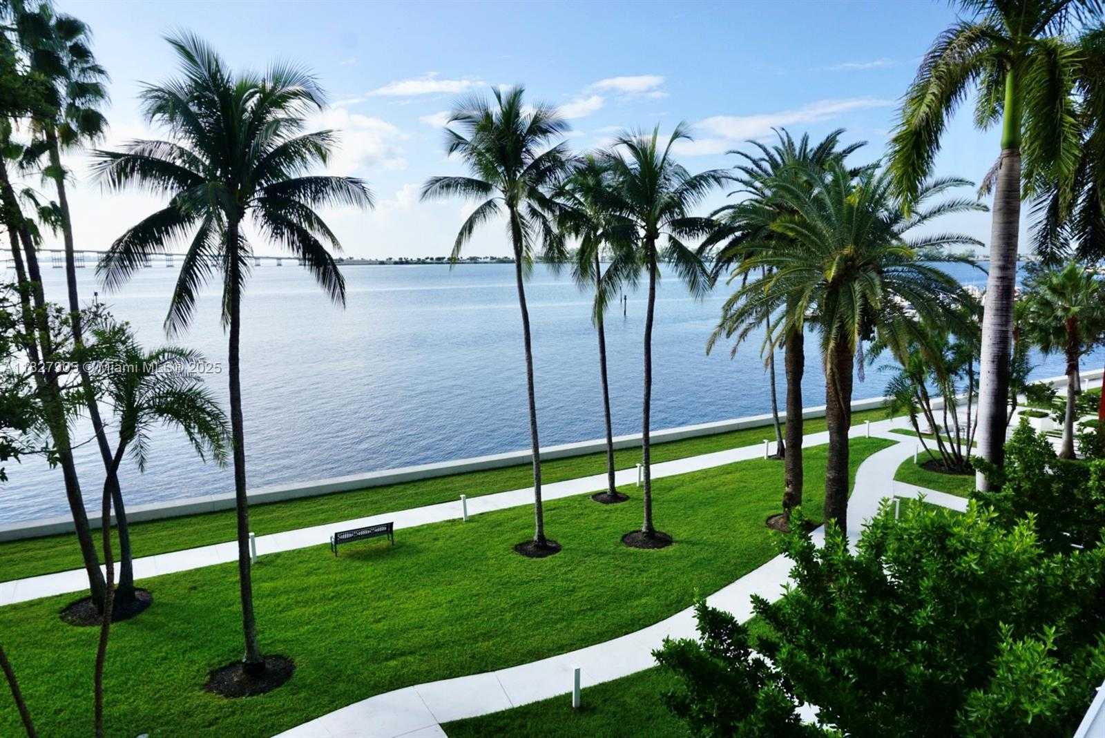 Small Image of 1541 BRICKELL AVE #A3302, Miami Number 10