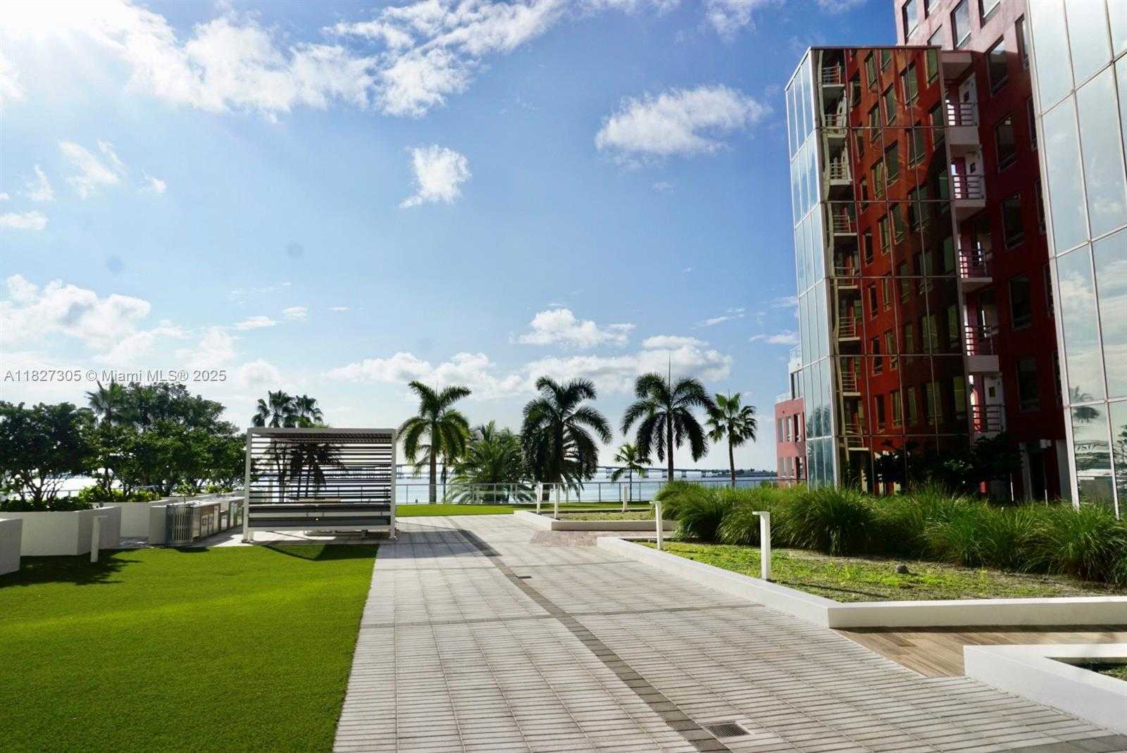 Small Image of 1541 BRICKELL AVE #A3302, Miami Number 26