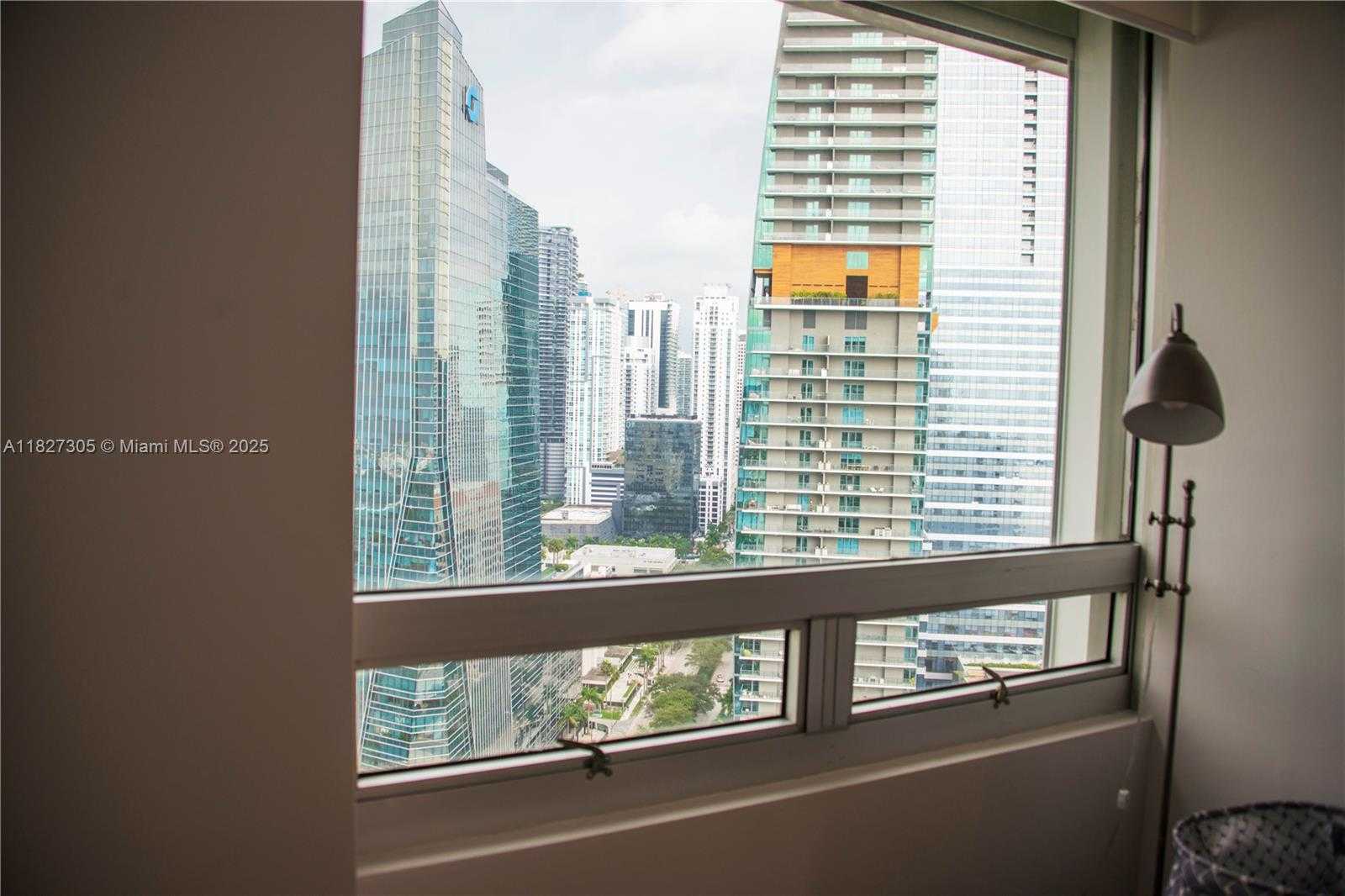 Small Image of 1541 BRICKELL AVE #A3302, Miami Number 43