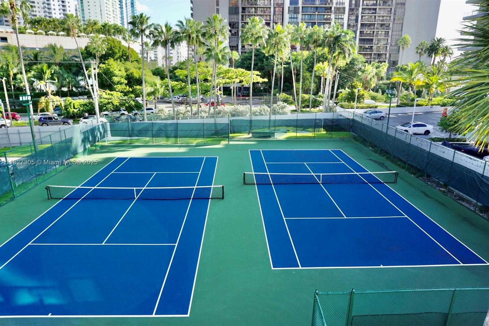 Small Image of 1541 BRICKELL AVE #A3302, Miami Number 7