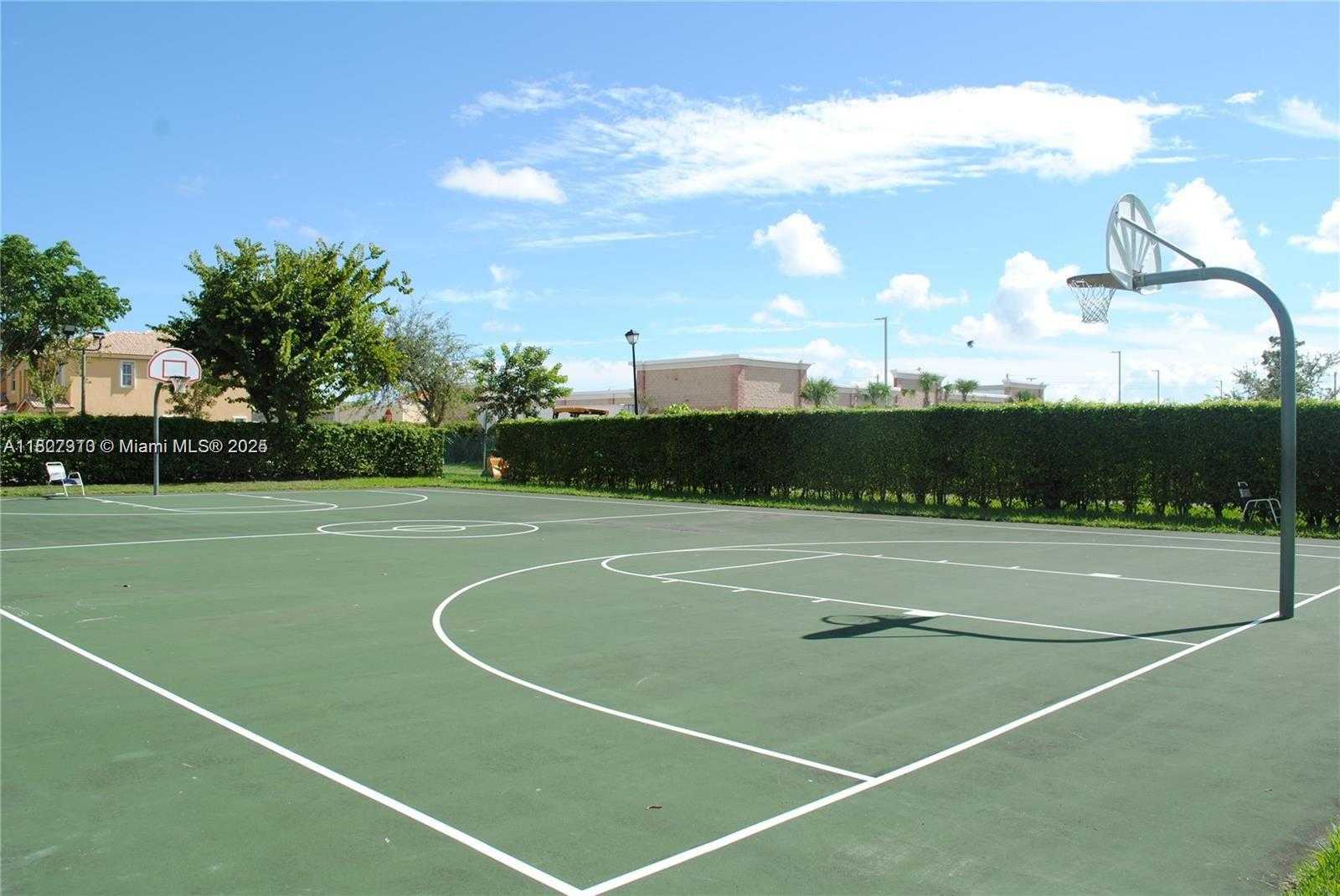 Small Image of 11362 SOUTH WEST 137TH PL #11362, Miami Number 37