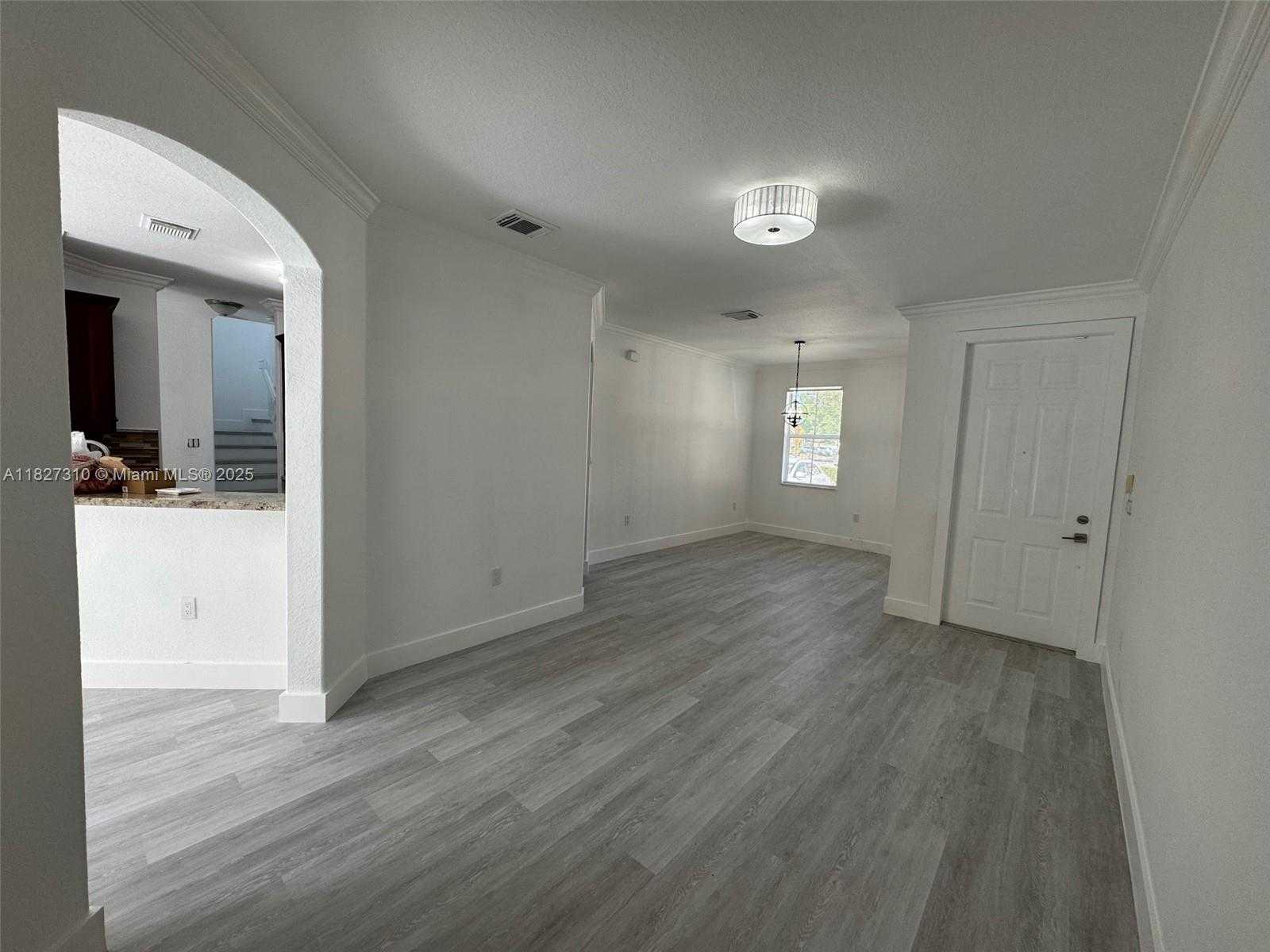 Small Image of 11362 SOUTH WEST 137TH PL #11362, Miami Number 5