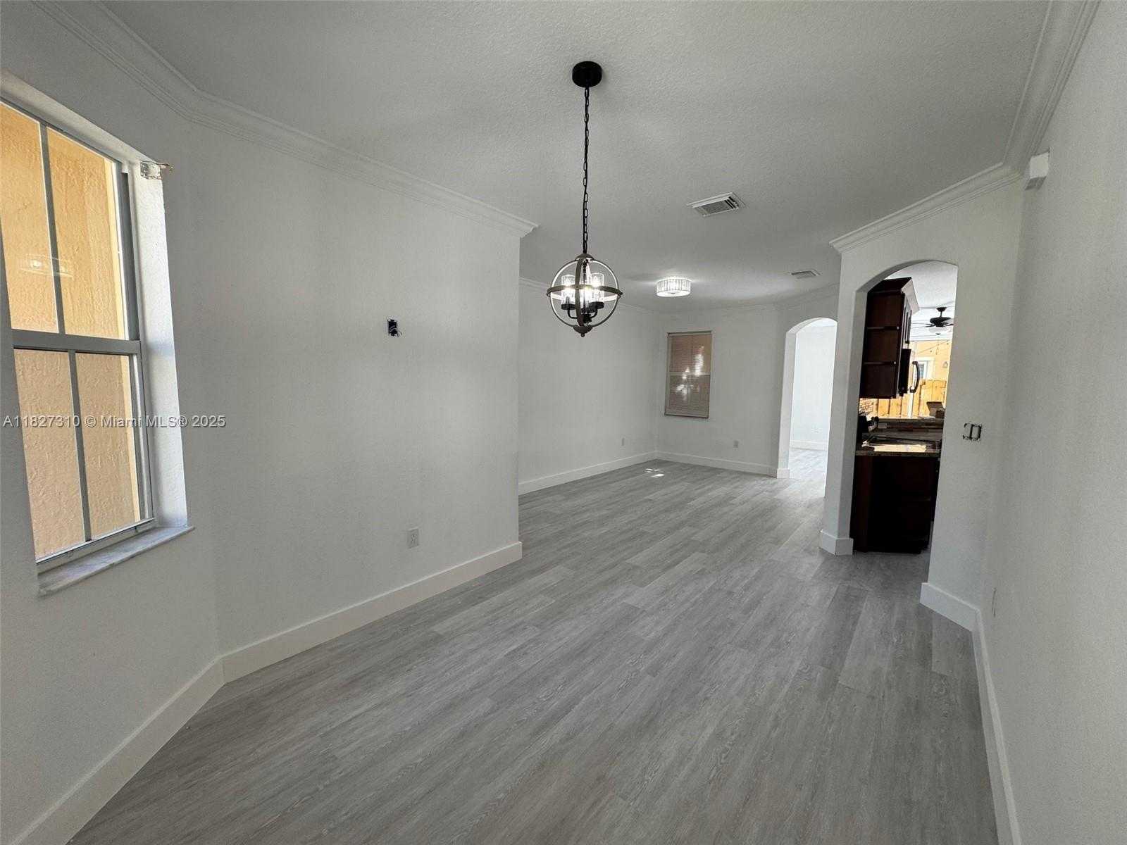 Small Image of 11362 SOUTH WEST 137TH PL #11362, Miami Number 6