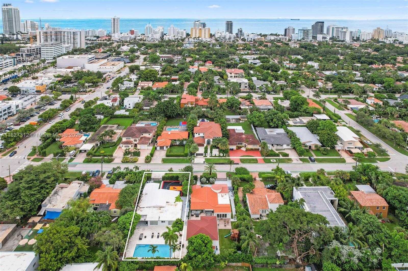 Small Image of 3758 PRAIRIE AVE, Miami Beach Number 18