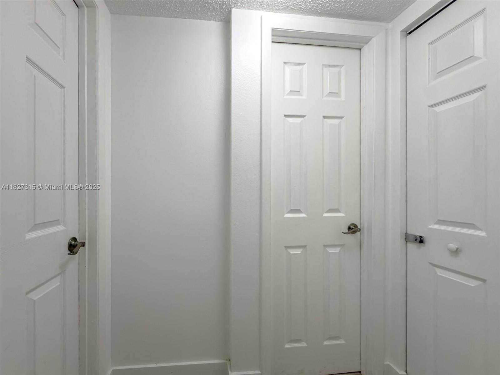 Small Image of 250 NORTH EAST 181ST DR #107, Sunny Isles Beach Number 10