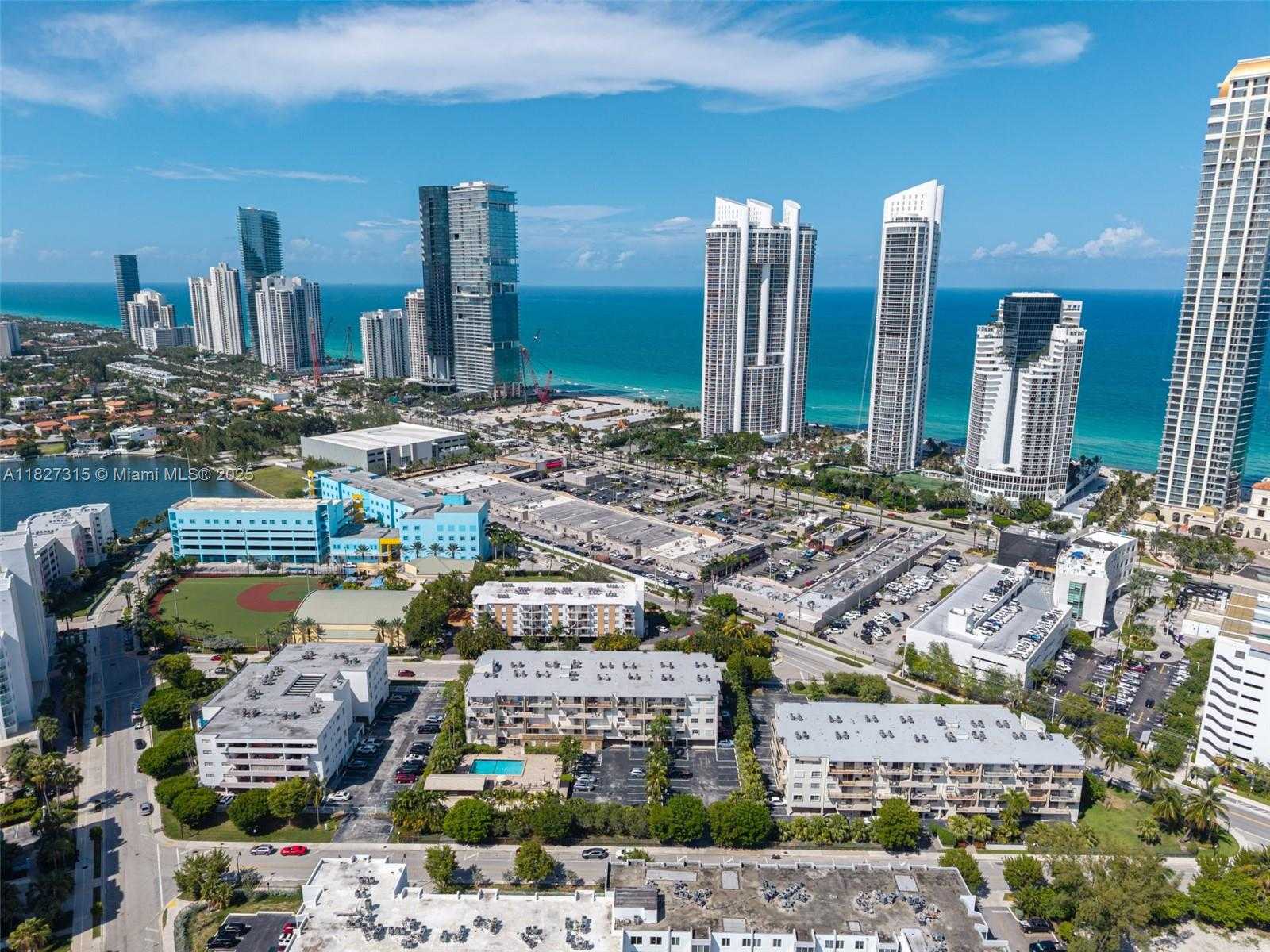 Small Image of 250 NORTH EAST 181ST DR #107, Sunny Isles Beach Number 29