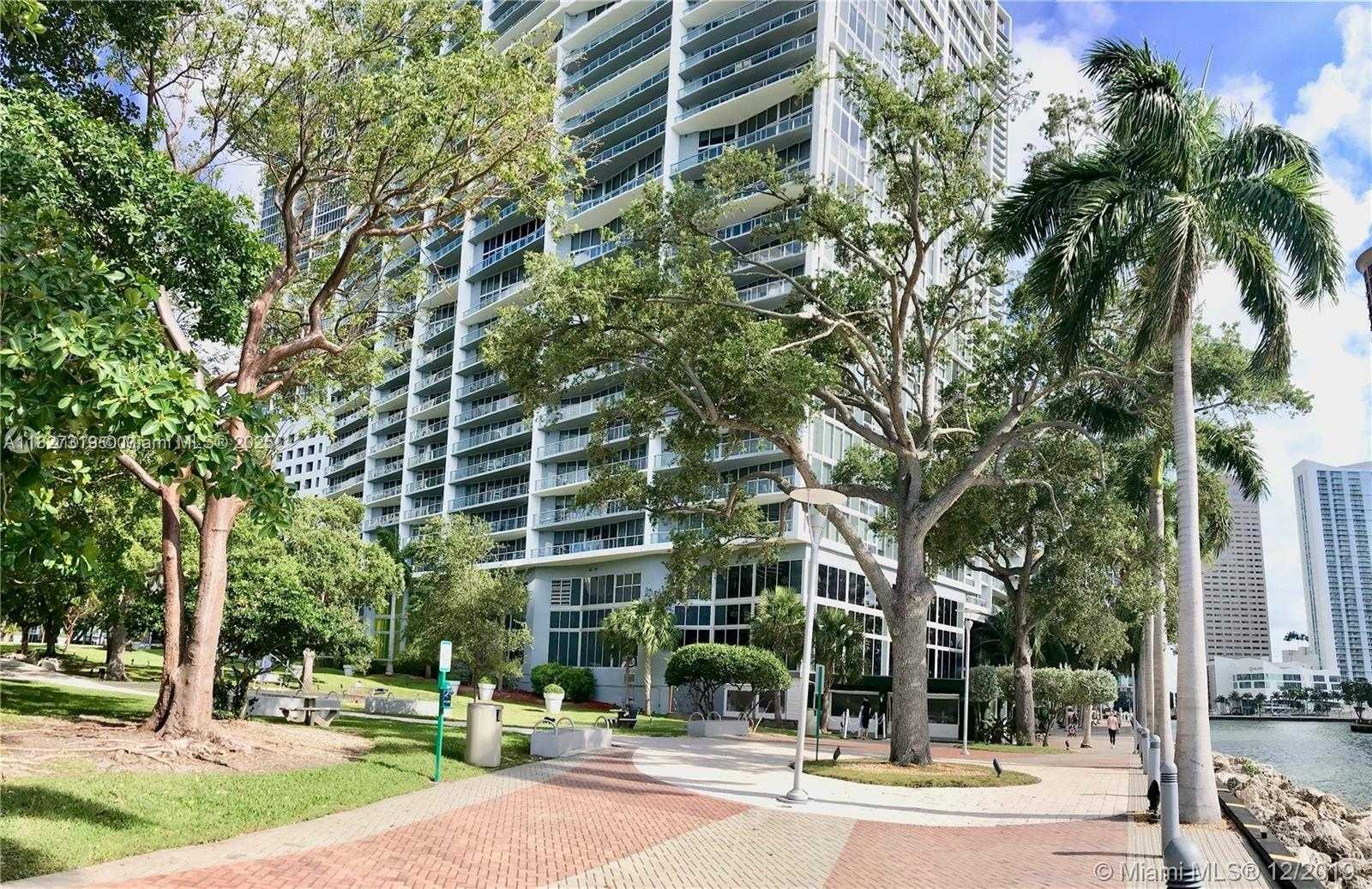 Small Image of 495 BRICKELL AVE #1806, Miami Number 24