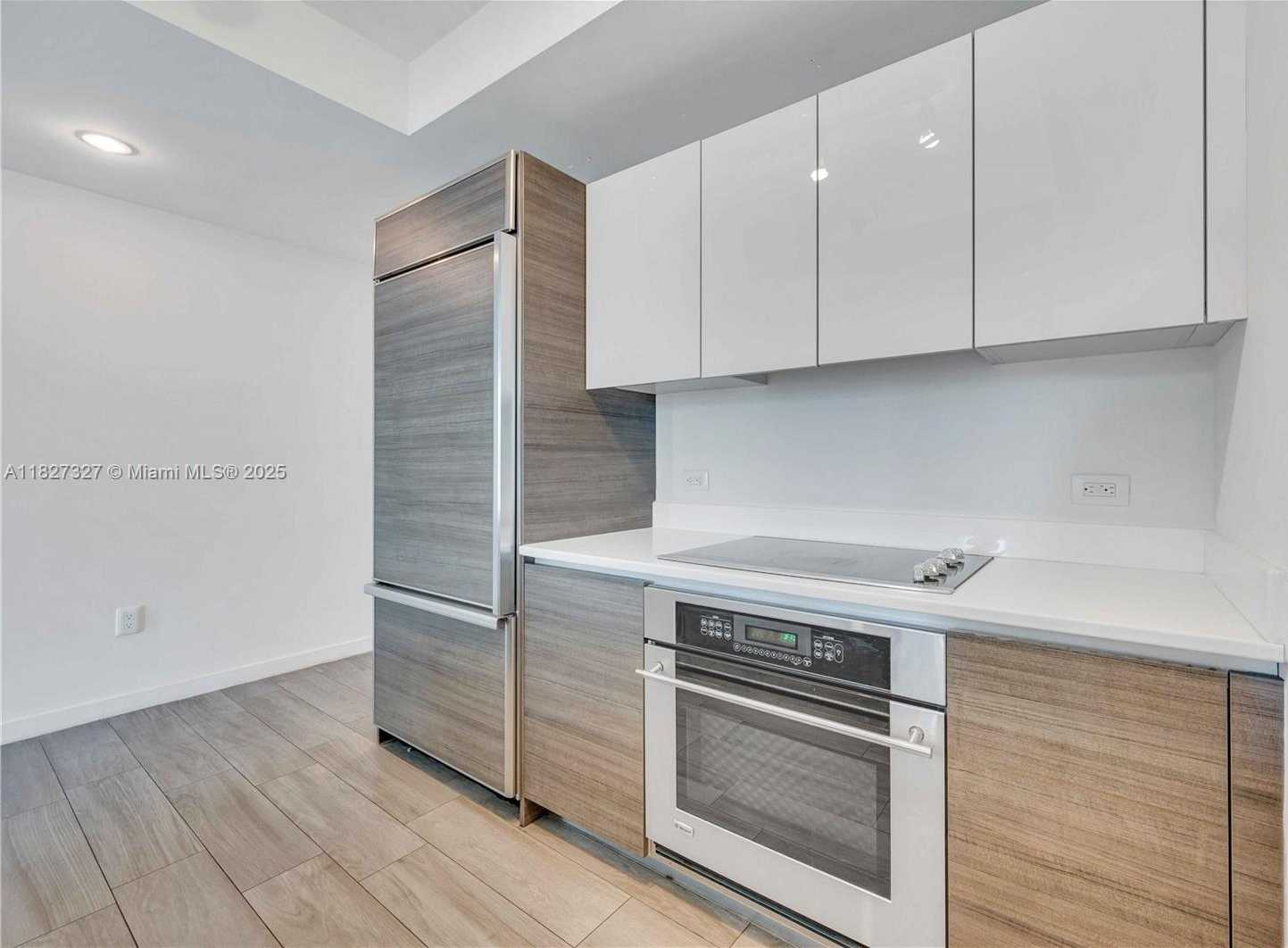 Small Image of 1100 SOUTH MIAMI AVE #2007, Miami Number 4