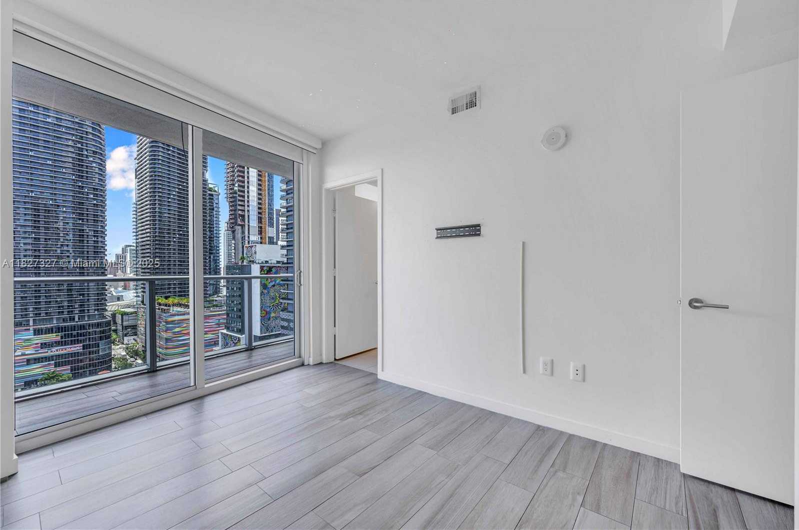 Small Image of 1100 SOUTH MIAMI AVE #2007, Miami Number 8