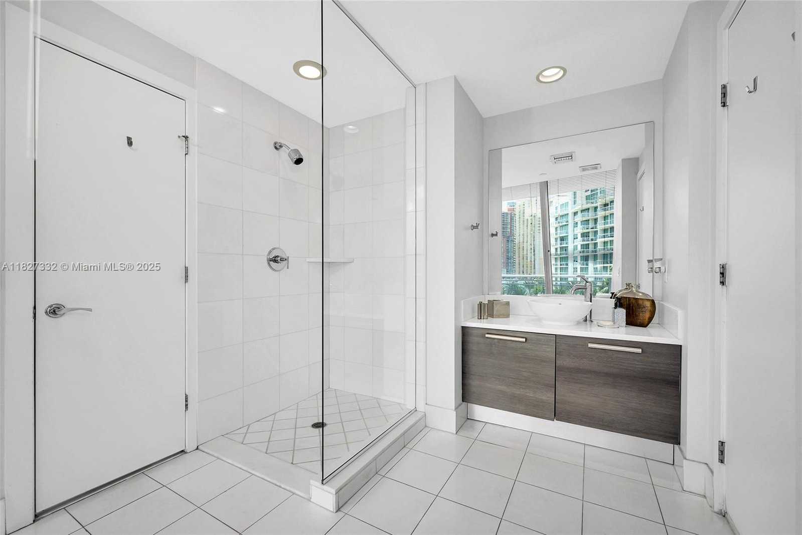 Small Image of 2950 NORTH EAST 188TH ST #449, Aventura Number 26
