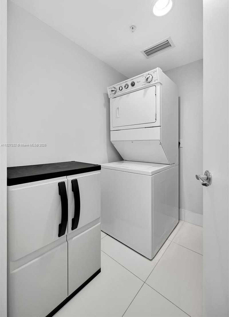 Small Image of 2950 NORTH EAST 188TH ST #449, Aventura Number 27
