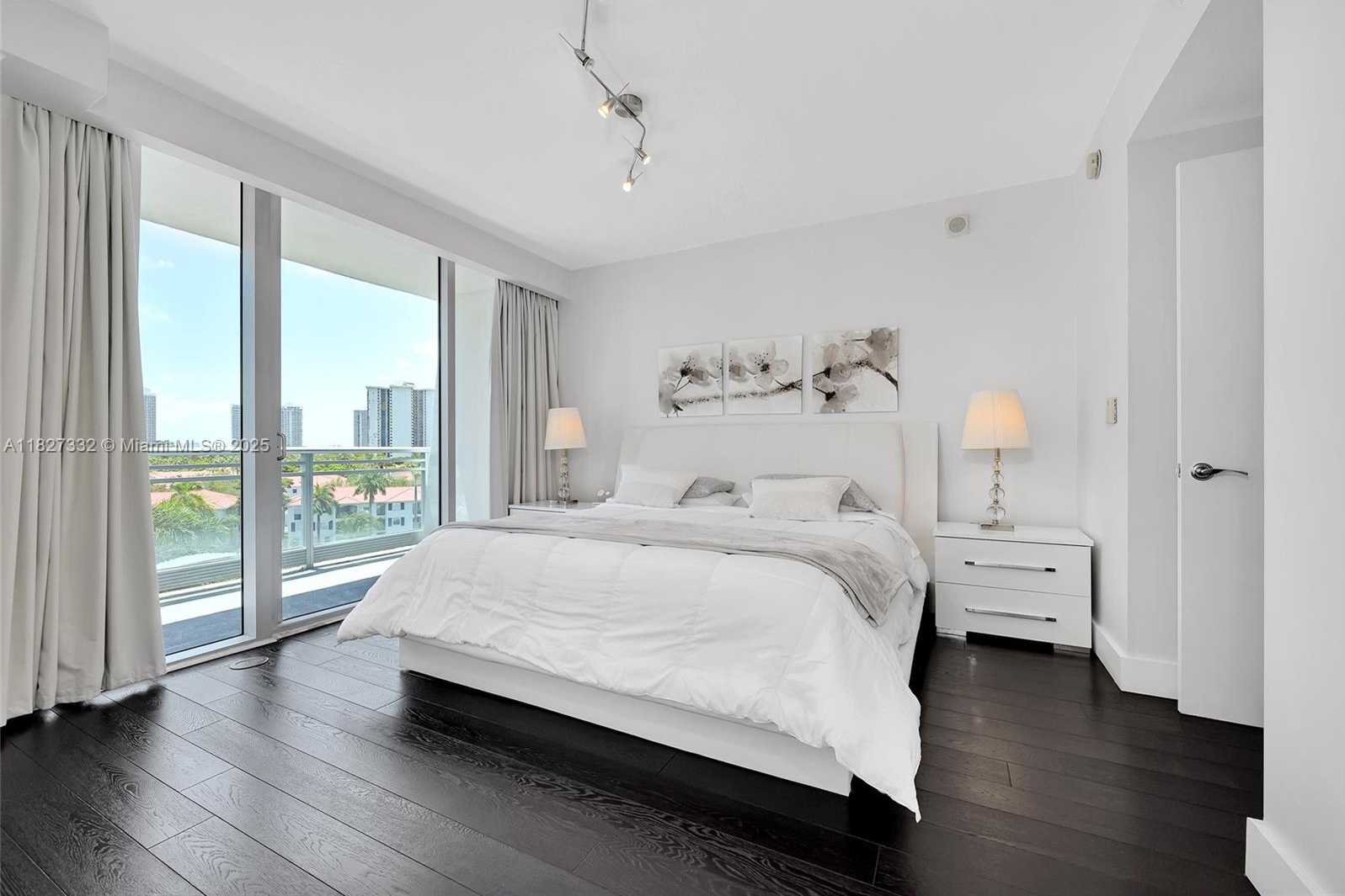 Small Image of 2950 NORTH EAST 188TH ST #449, Aventura Number 35