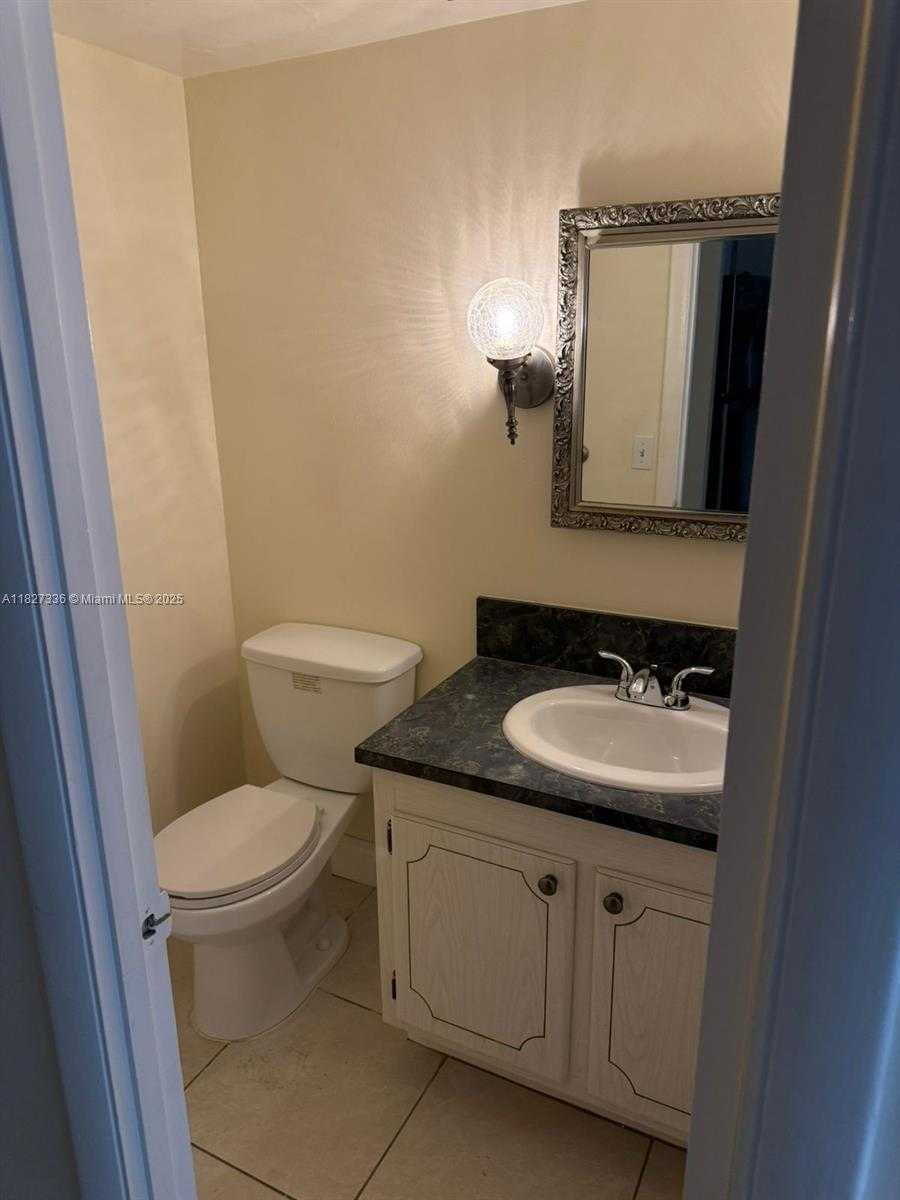 Small Image of 2025 NORTH EAST 164TH ST #801, North Miami Beach Number 14
