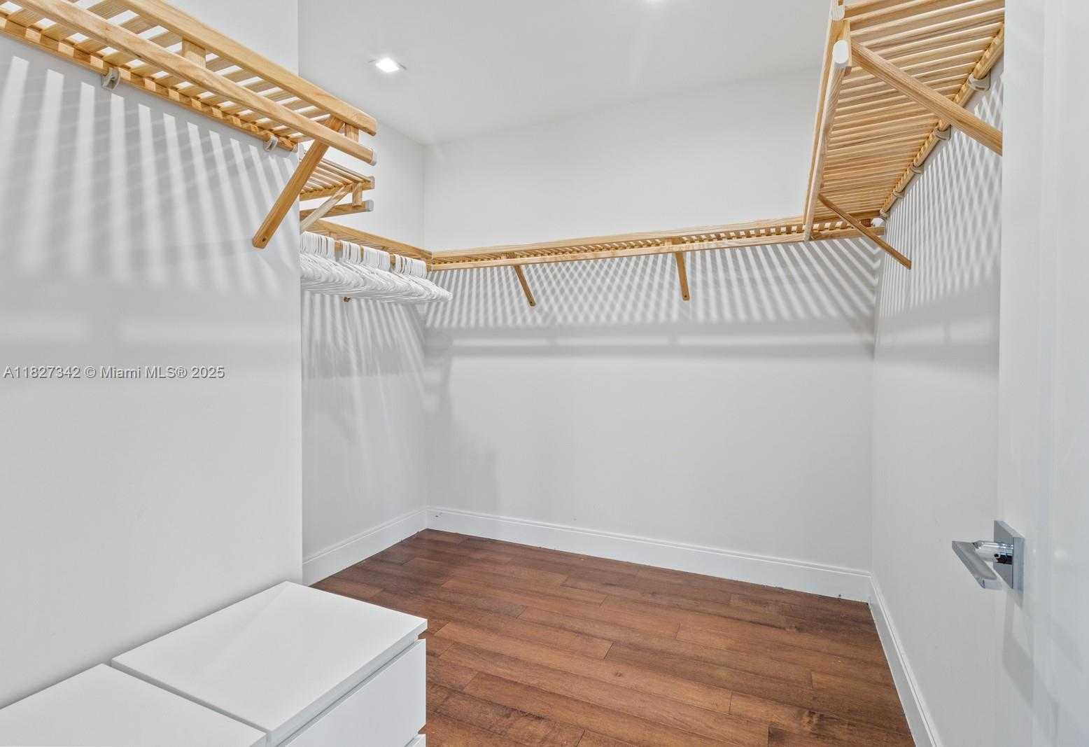 Small Image of 4750 NORTH WEST 84TH AVENUE, Doral Number 16