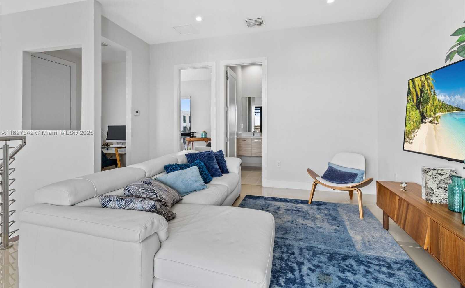 Small Image of 4750 NORTH WEST 84TH AVENUE, Doral Number 24