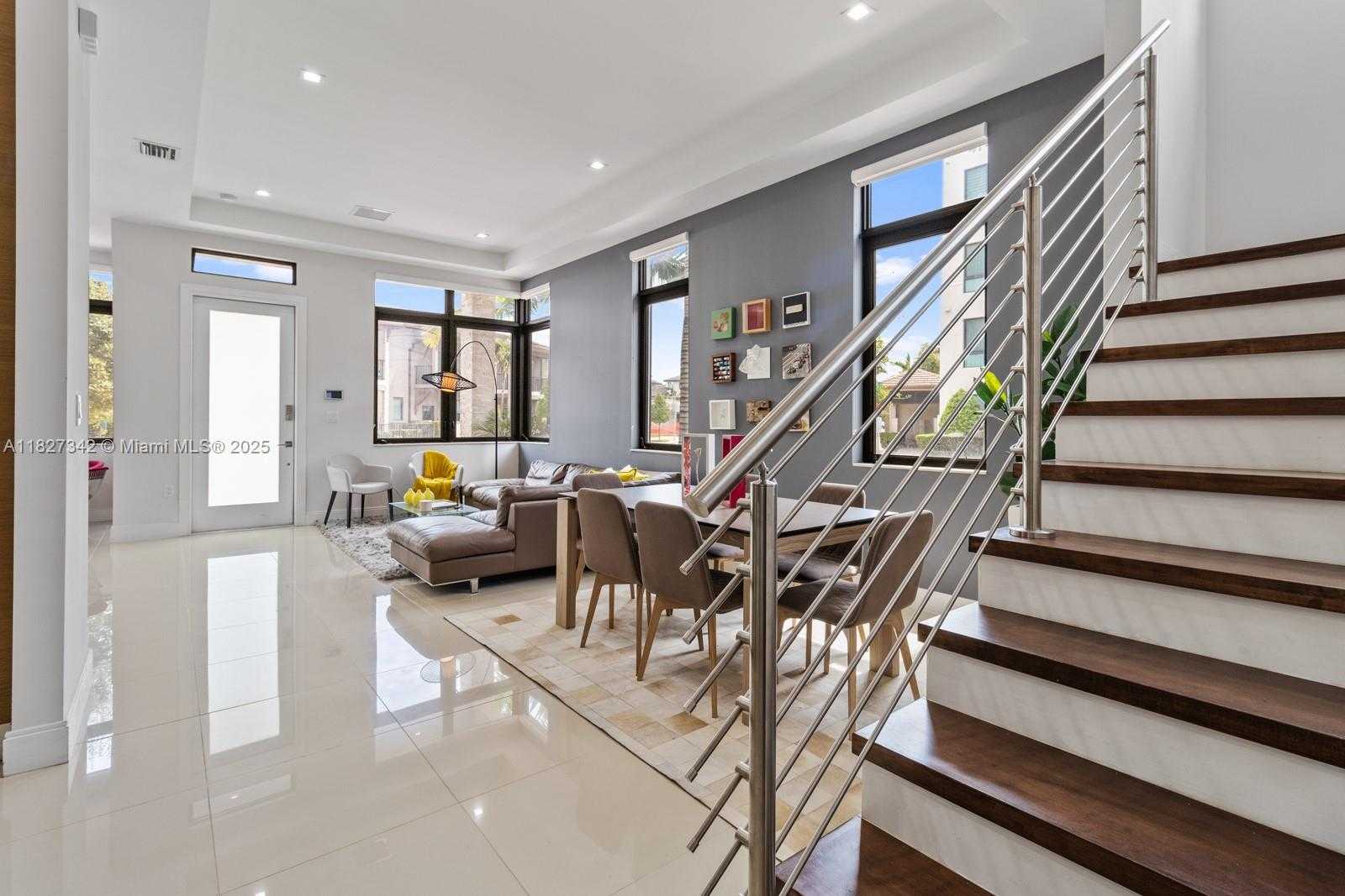 Small Image of 4750 NORTH WEST 84TH AVENUE, Doral Number 3