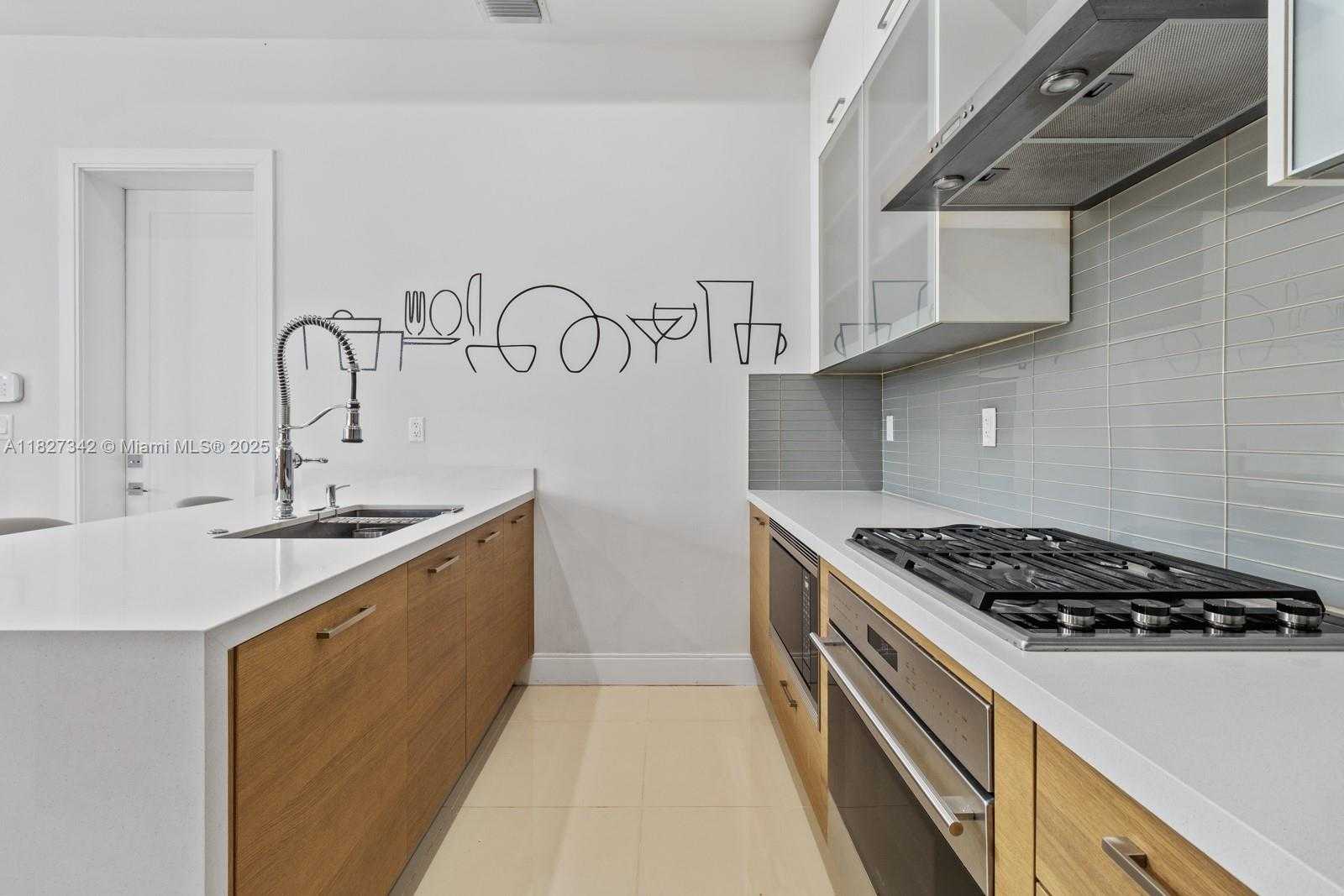 Small Image of 4750 NORTH WEST 84TH AVENUE, Doral Number 9