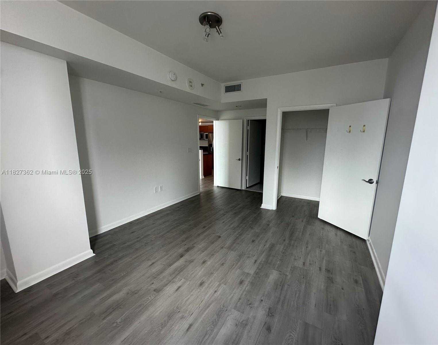 Small Image of 253 NORTH EAST 2ND ST #2210, Miami Number 11