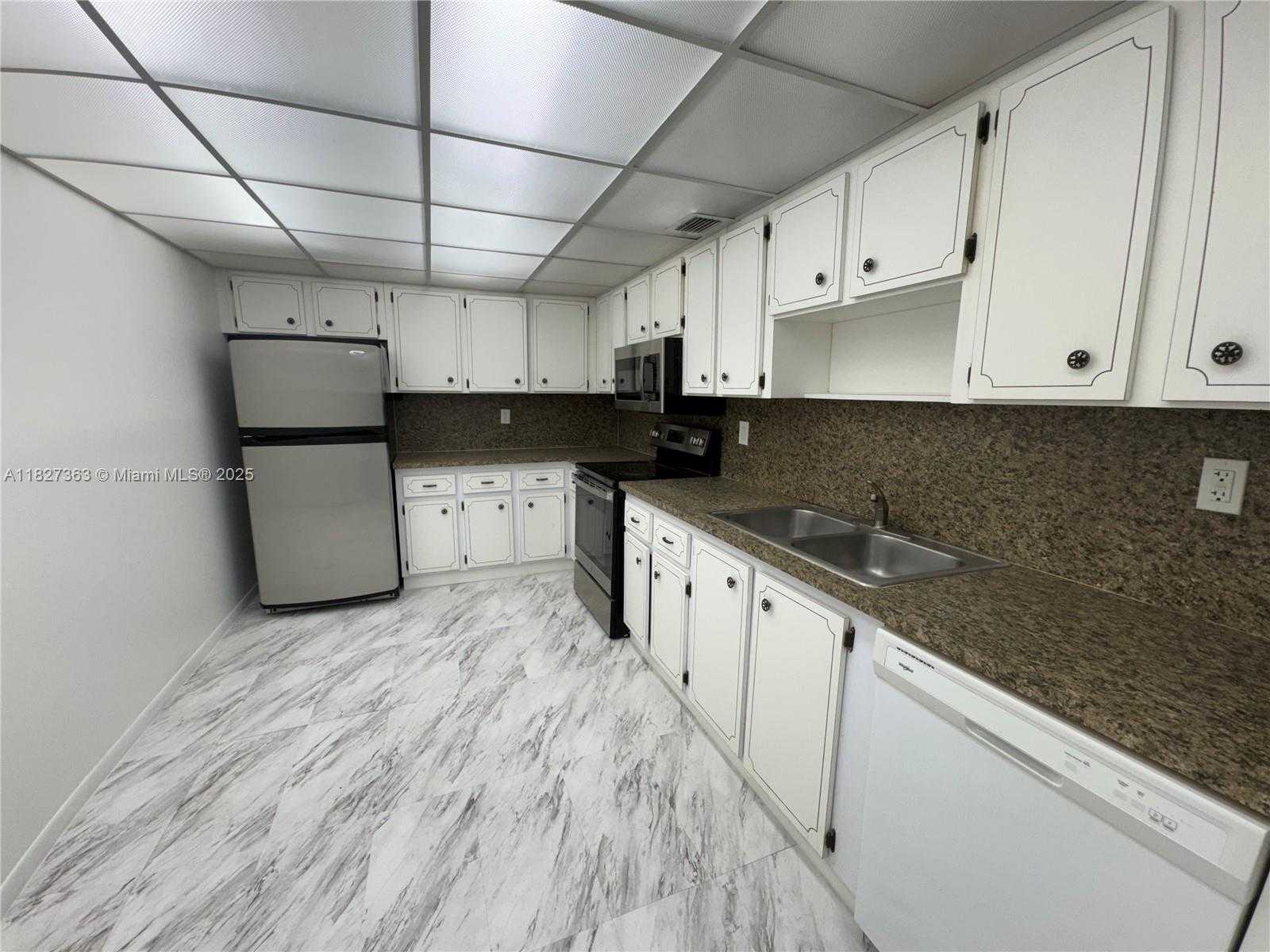 Small Image of 6970 NORTH WEST 186TH ST #3-406, Hialeah Number 11