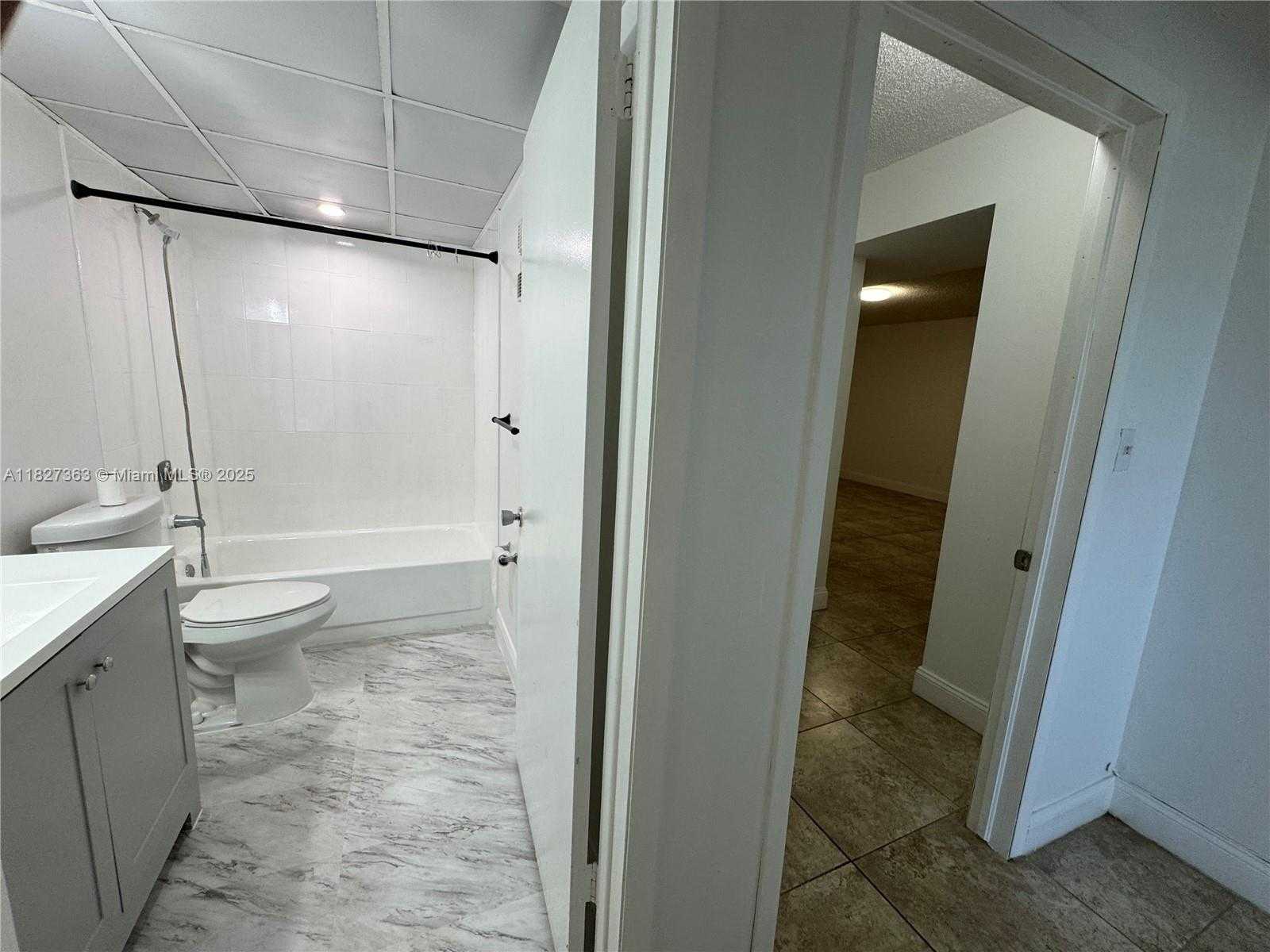 Small Image of 6970 NORTH WEST 186TH ST #3-406, Hialeah Number 18