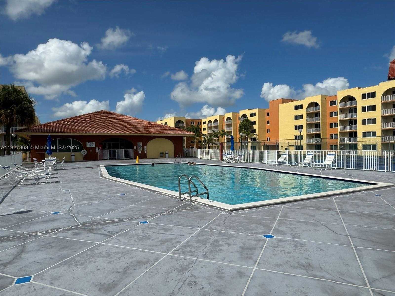 Small Image of 6970 NORTH WEST 186TH ST #3-406, Hialeah Number 26