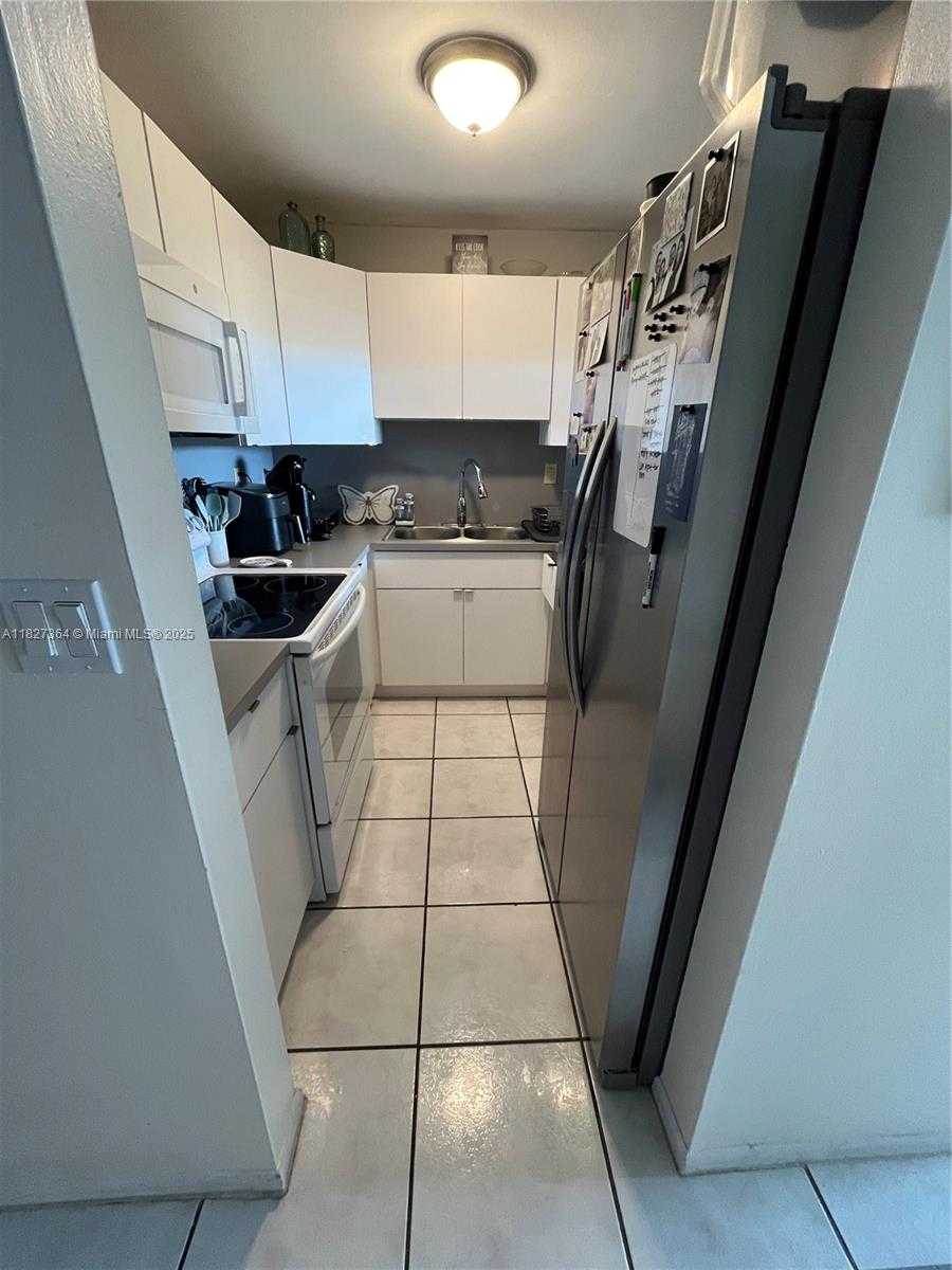 Small Image of 1800 NORTH WEST 24TH AVE #1017, Miami Number 7