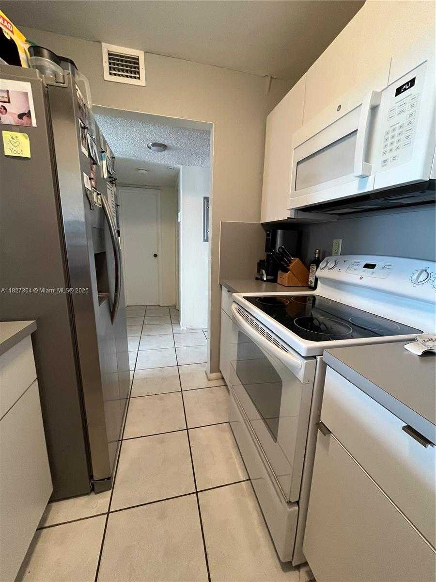 Small Image of 1800 NORTH WEST 24TH AVE #1017, Miami Number 8