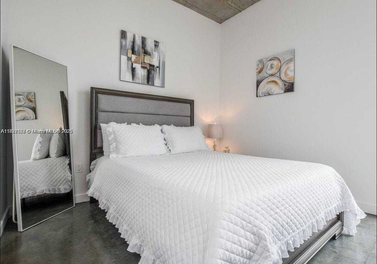 Small Image of 151 SOUTH EAST 1ST ST #2104, Miami Number 12