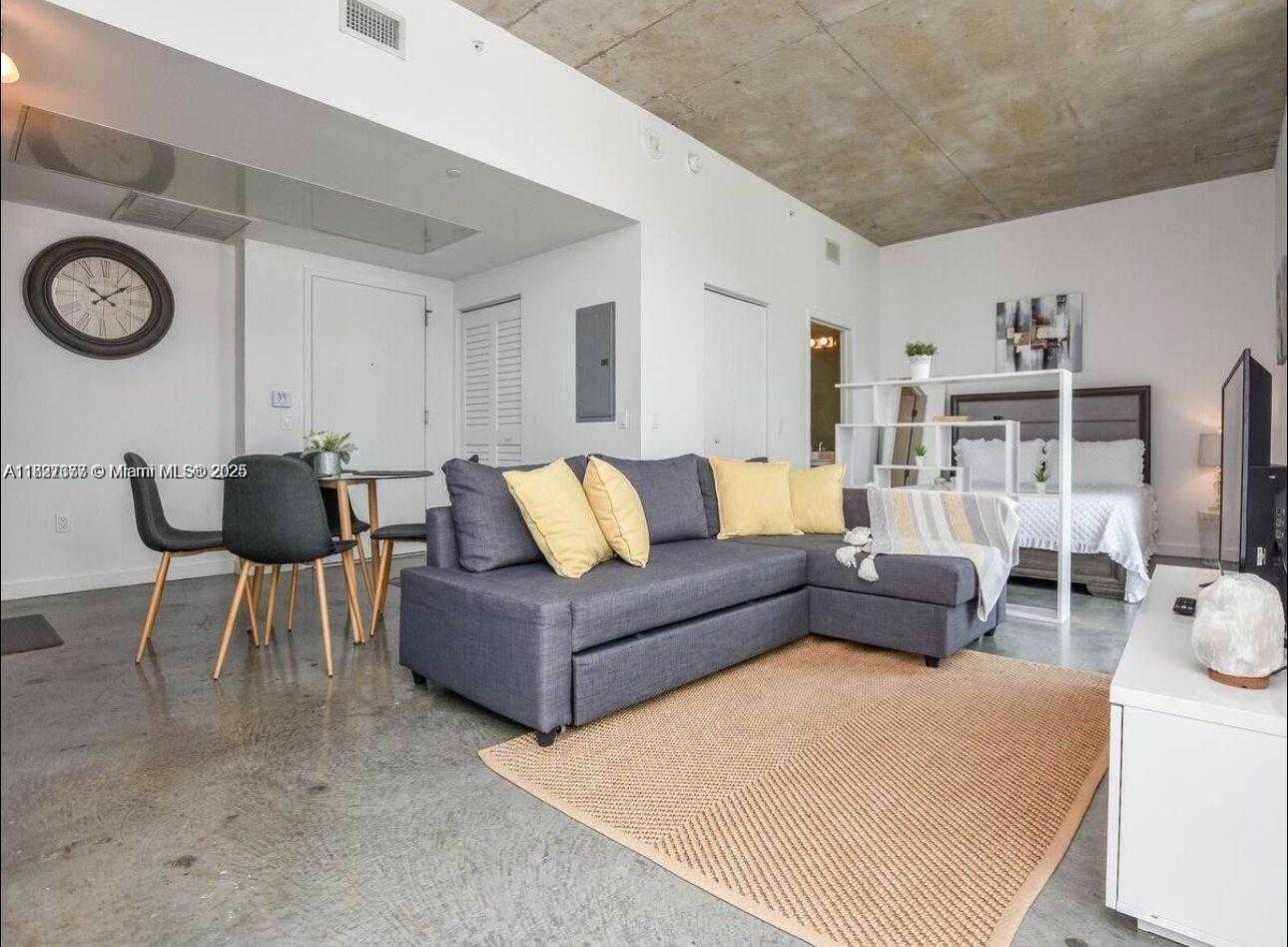 Small Image of 151 SOUTH EAST 1ST ST #2104, Miami Number 15