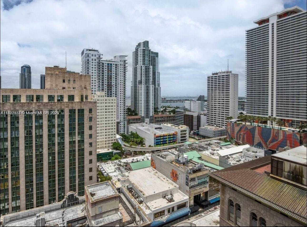 Small Image of 151 SOUTH EAST 1ST ST #2104, Miami Number 20