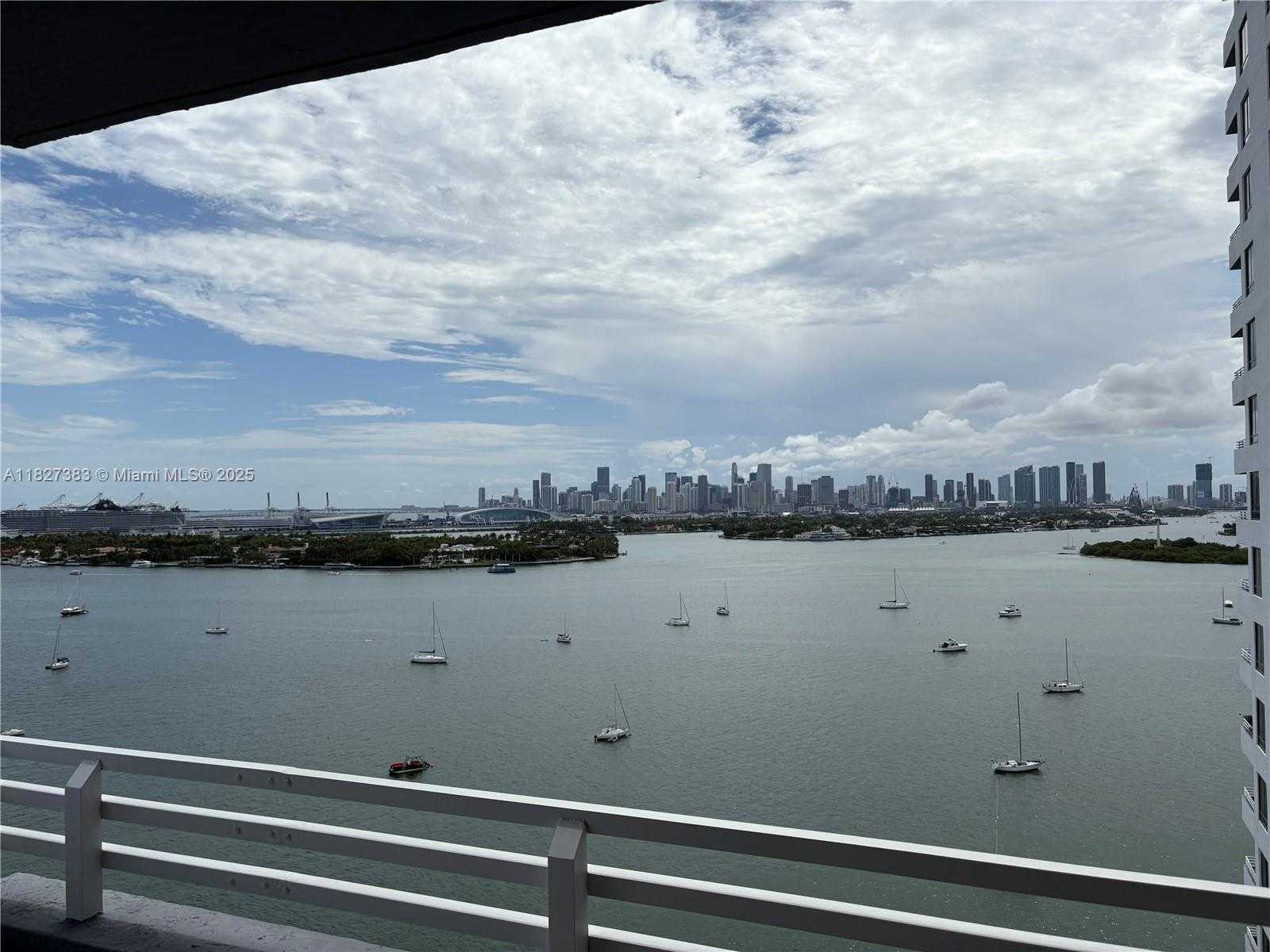 Small Image of 1330 WEST AVE #1808, Miami Beach Number 22