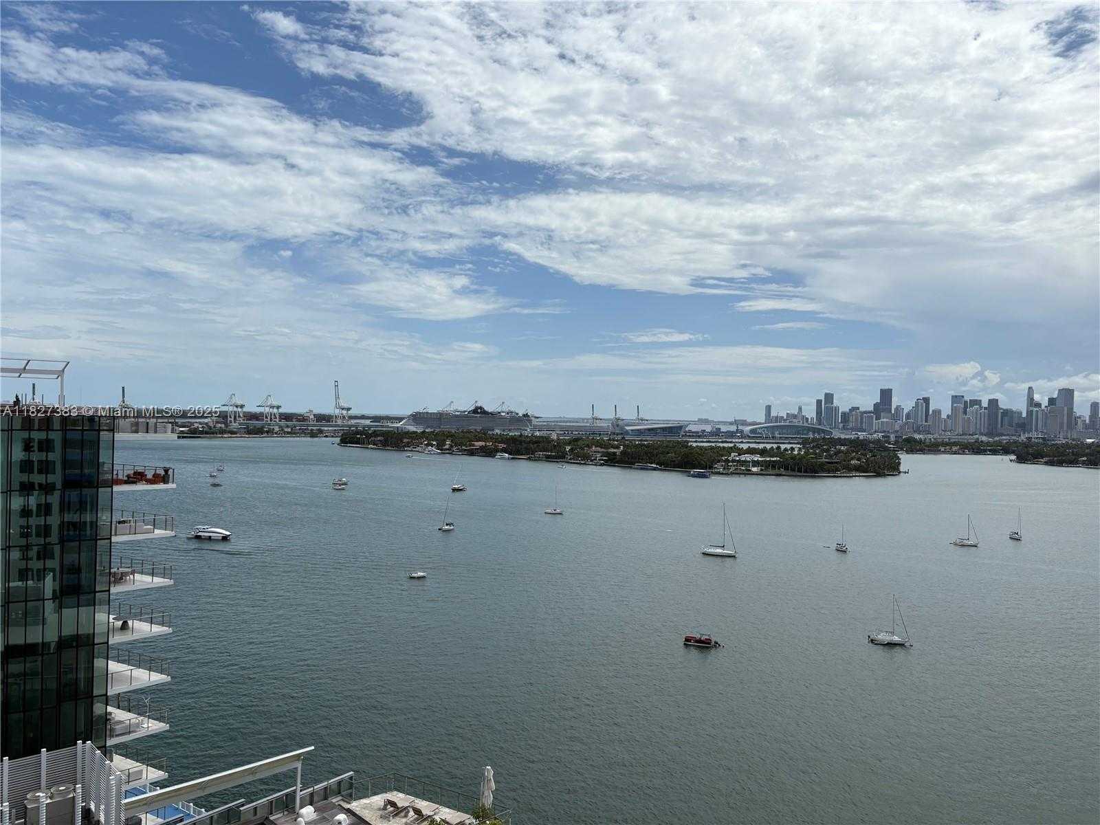 Small Image of 1330 WEST AVE #1808, Miami Beach Number 25