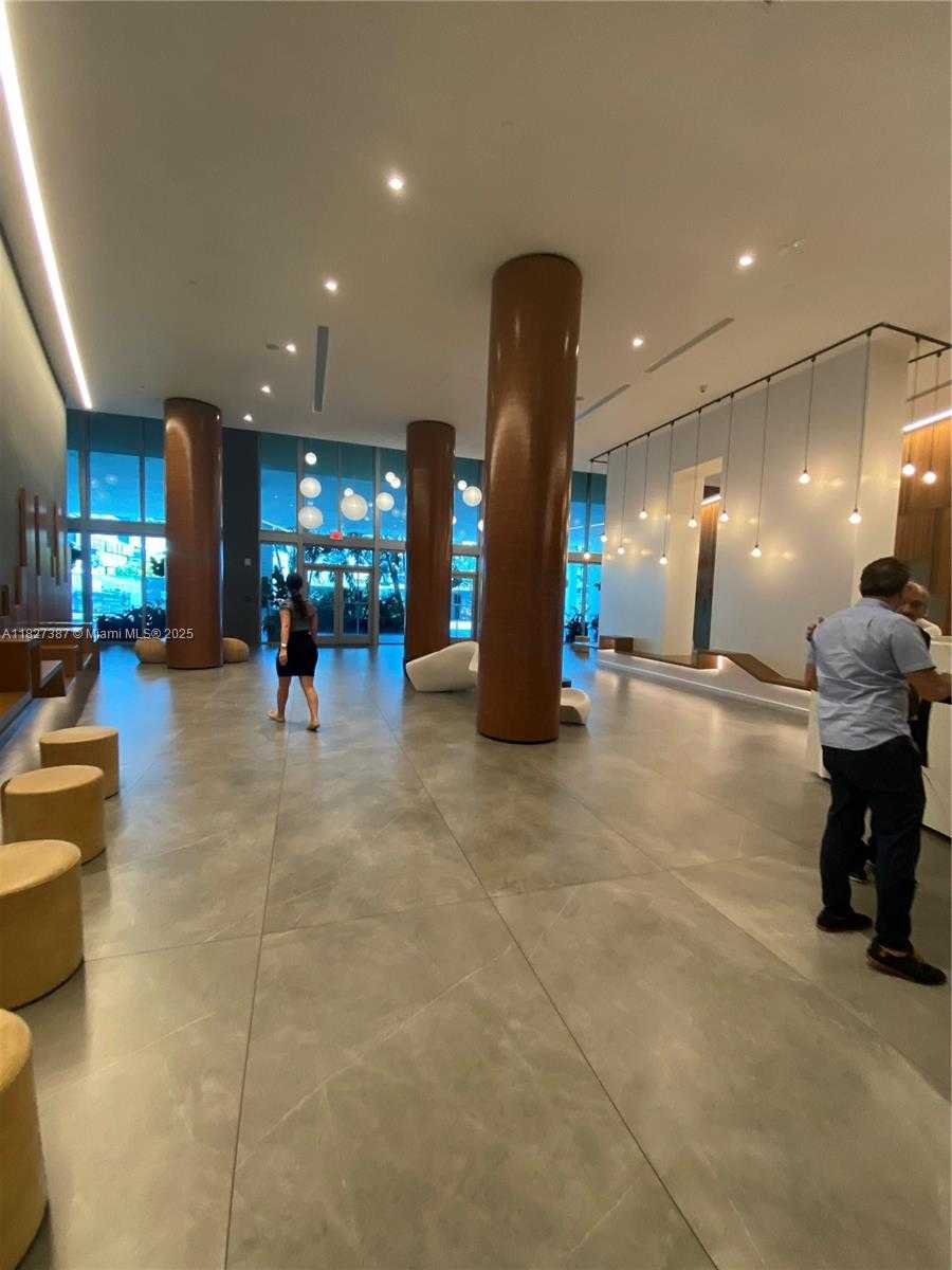 Small Image of 350 SOUTH MIAMI AVE #2707, Miami Number 18