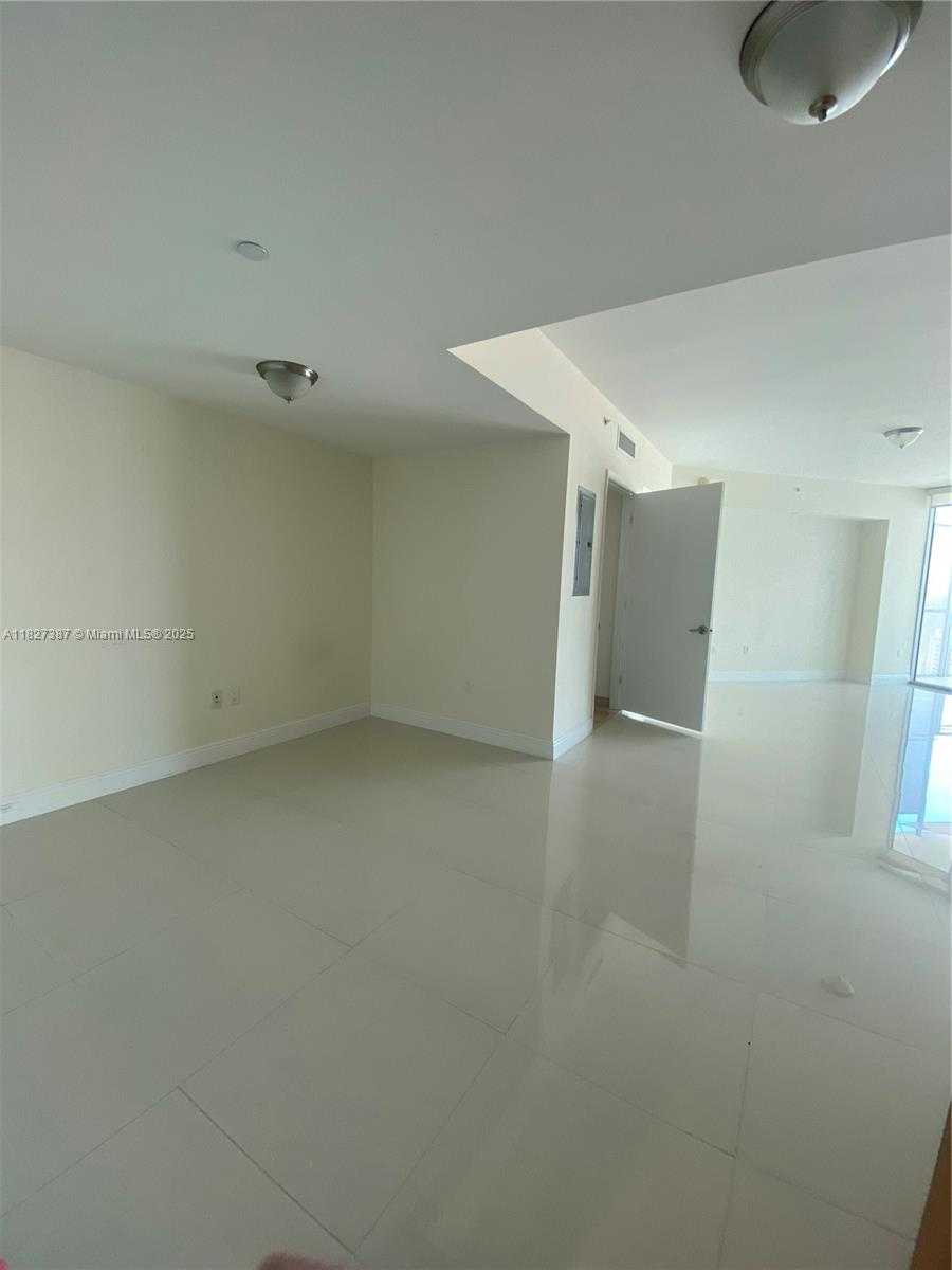 Small Image of 350 SOUTH MIAMI AVE #2707, Miami Number 2