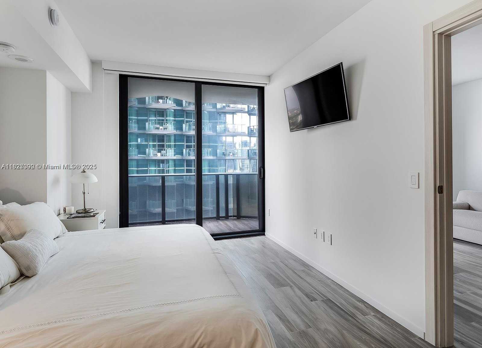 Small Image of 801 SOUTH MIAMI AVE #2706, Miami Number 11