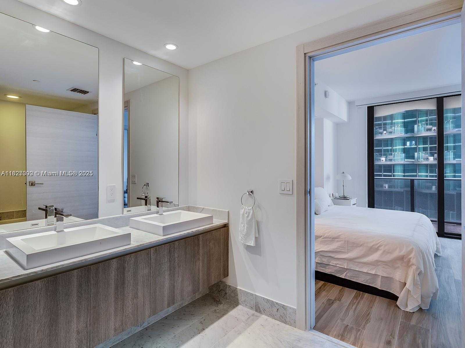 Small Image of 801 SOUTH MIAMI AVE #2706, Miami Number 12