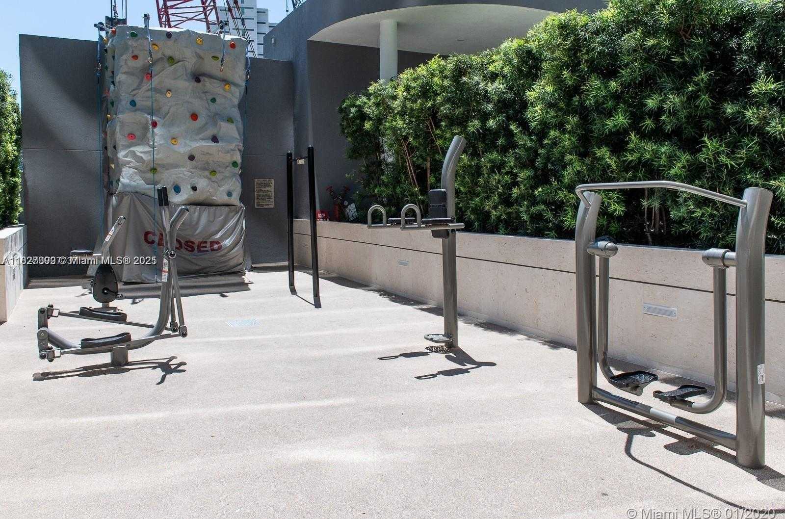 Small Image of 801 SOUTH MIAMI AVE #2706, Miami Number 26