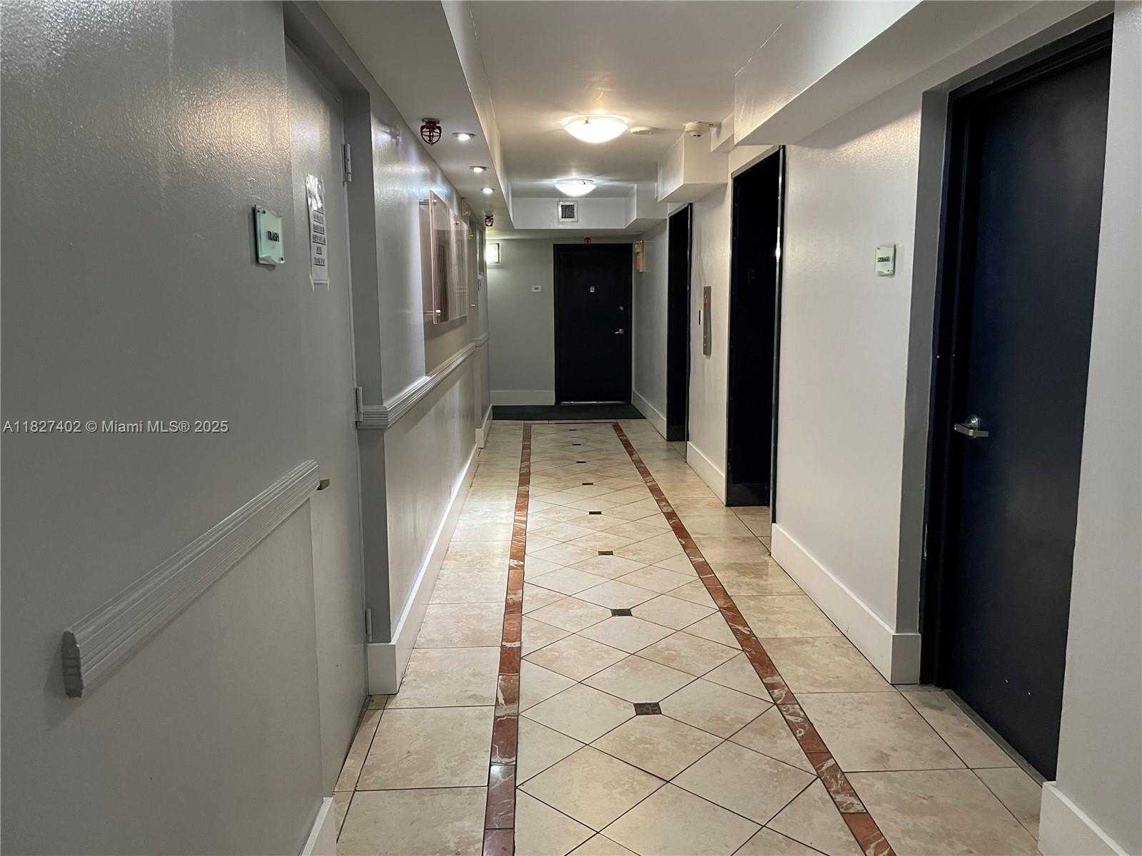 Small Image of 850 NORTH MIAMI AVE #W-708, Miami Number 3