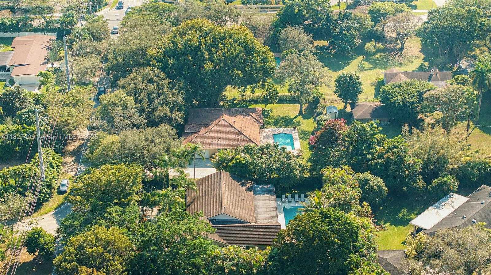 Small Image of 13550 SOUTH WEST 82ND AVE, Pinecrest Number 24
