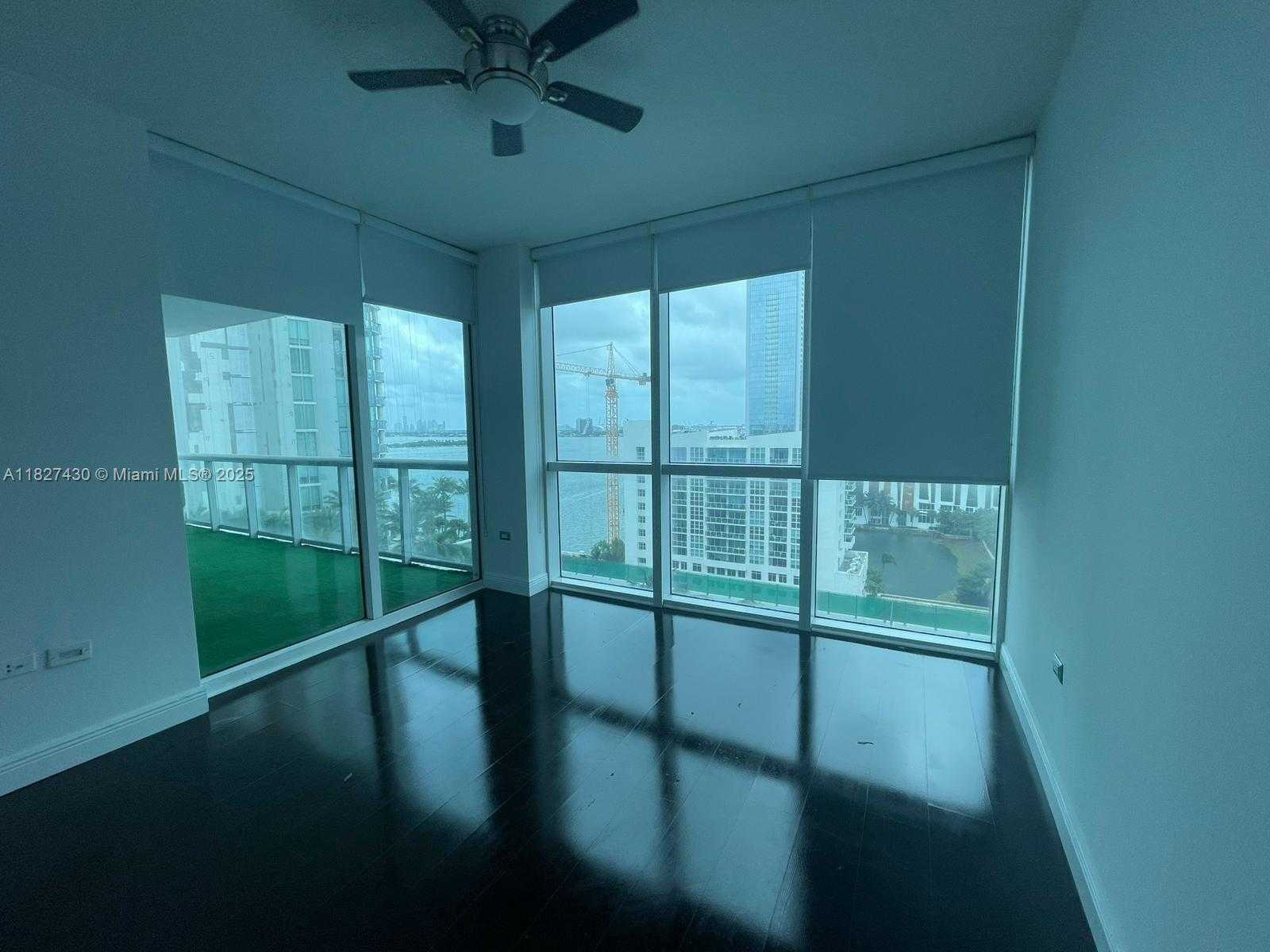 Small Image of 480 NORTH EAST 30TH ST #1403, Miami Number 19