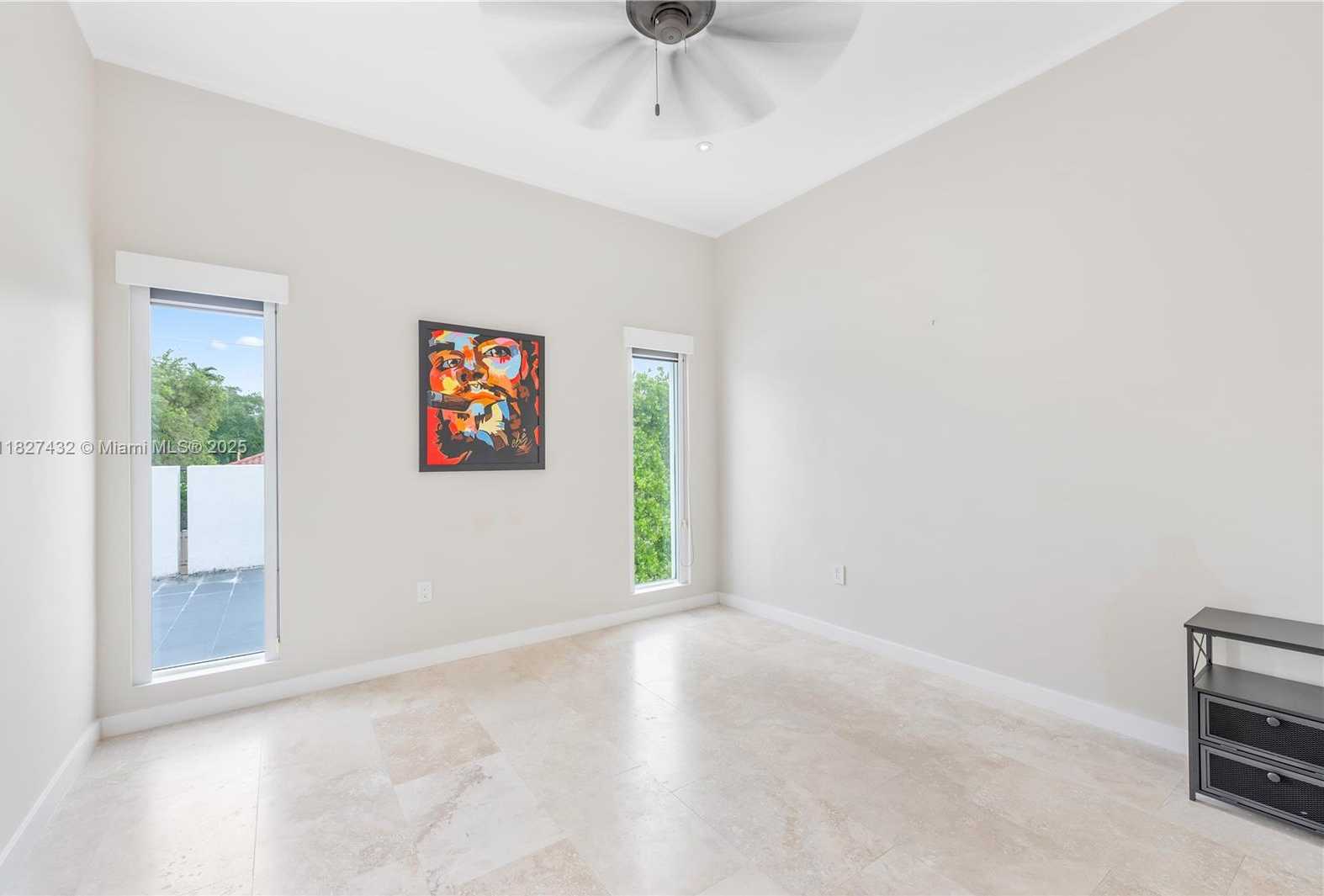 Small Image of 472 MINOLA DR #472, Miami Springs Number 30